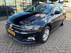 Volkswagen Polo - 1.0 MPI Comfortline / Navigatie / Cruise / Airco / 5-drs