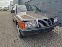 Mercedes-Benz 190-serie - 2.0 E
