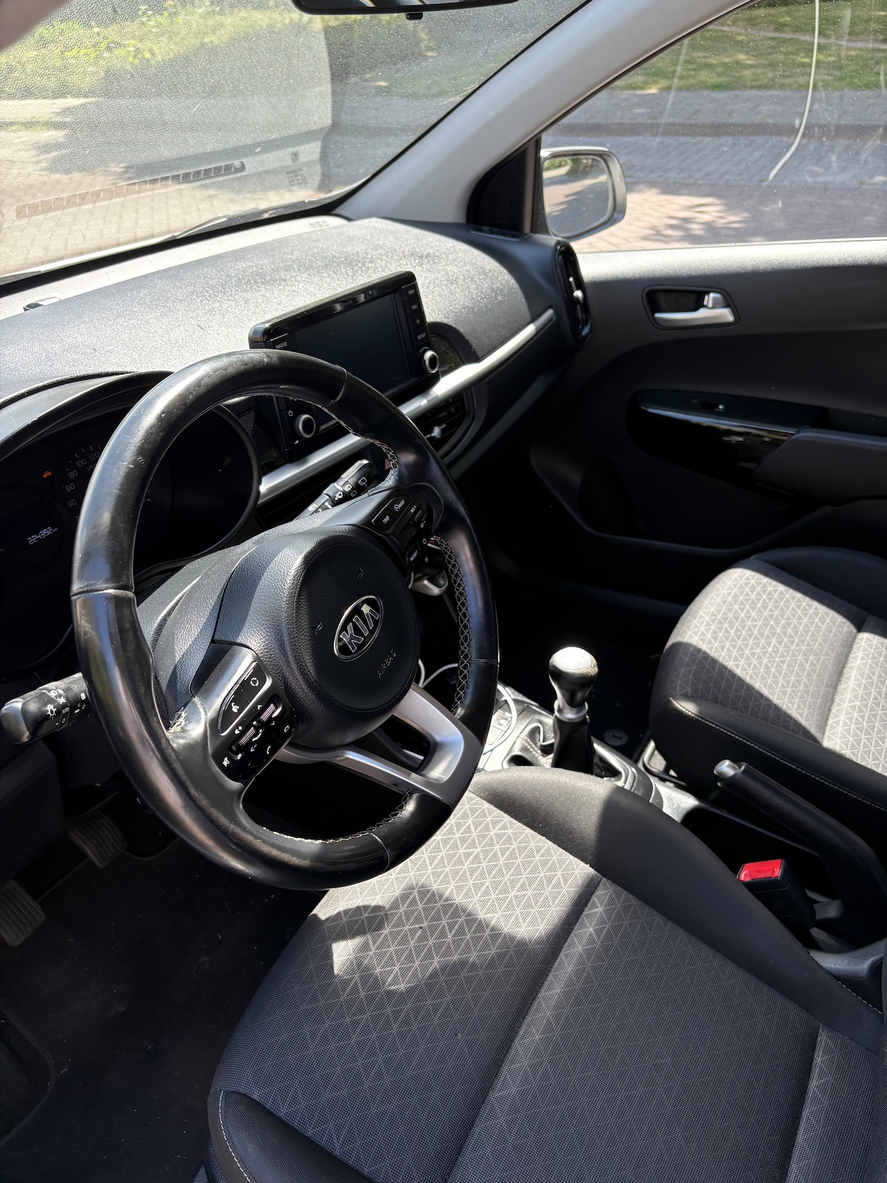 Kia Picanto - 1.0 CVVT DynamicLine - AutoWereld.nl
