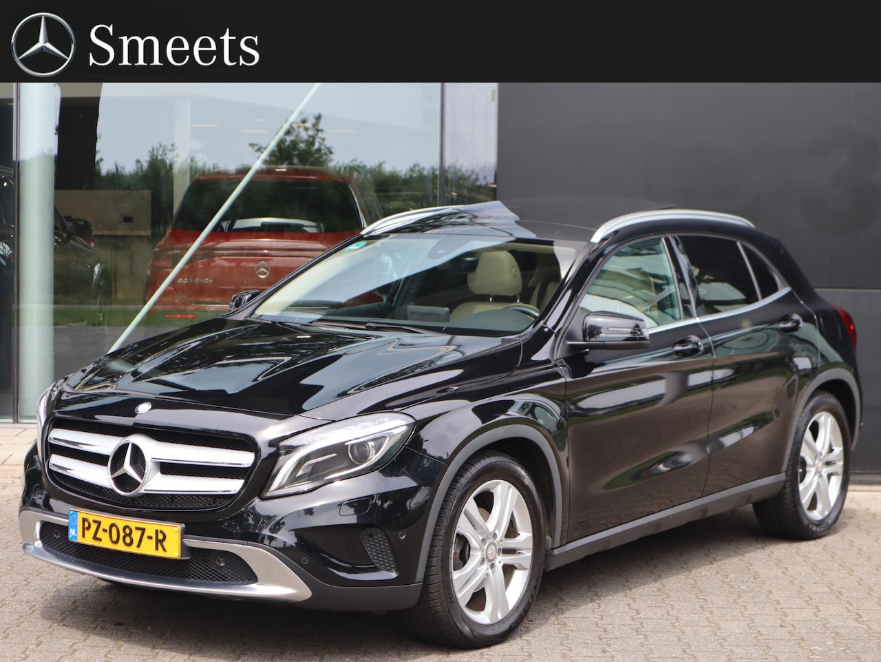 Mercedes-Benz GLA-Klasse - 180 Premium Plus 180 Premium Plus - AutoWereld.nl