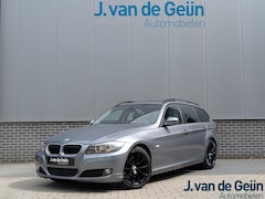 BMW 3-serie Touring - 320i Business Line Style | Panorama | Leer | Automaat | Xenon