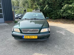 Volvo V40 - 1.8 Exclusive