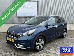 Kia Niro - 1.6 GDi Hybrid DynamicLine 2017 / Adaptief Cruisecontrol / Trekhaak / Camera / Dealeronder