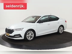 Skoda Octavia - 1.0 e-TSI Sport | Carplay | Sportstoelen | Sfeerverlichting | PDC | Navigatie | Full LED |