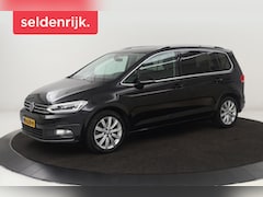 Volkswagen Touran - 1.4 TSI Highline 7-persoons | Stoelverwarming | Full LED | Adaptive cruise | Navigatie | D