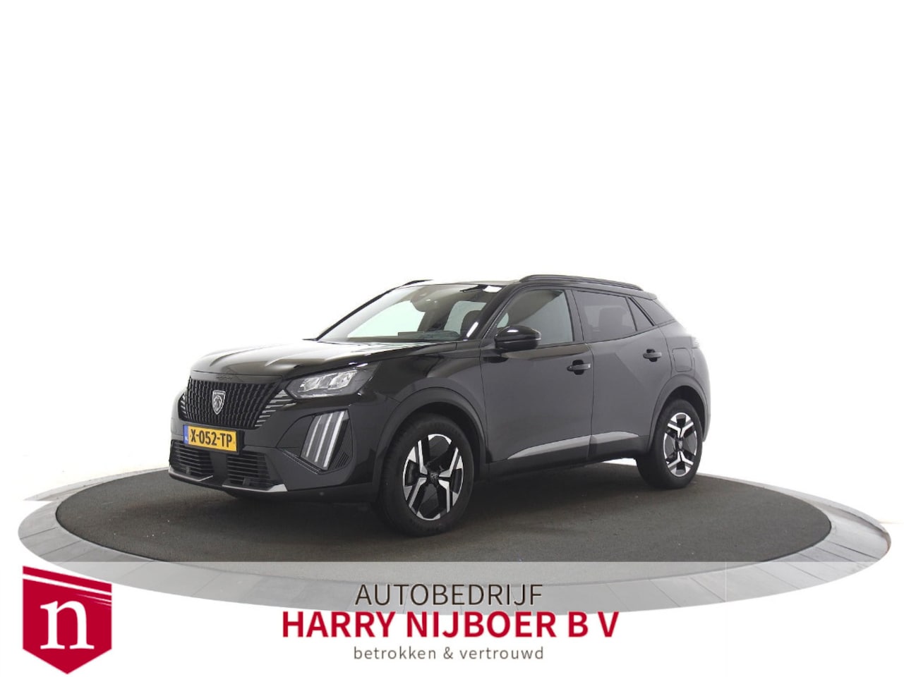 Peugeot 2008 - 1.2 PureTech 100 Allure Camera / Navigatie / Lm velgen - AutoWereld.nl