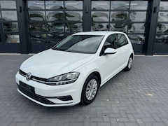 Volkswagen Golf - 1.0 TSI PDC / Cruise