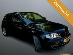 BMW 1-serie - 2.0 118d Airco nw apk Android Navigatie