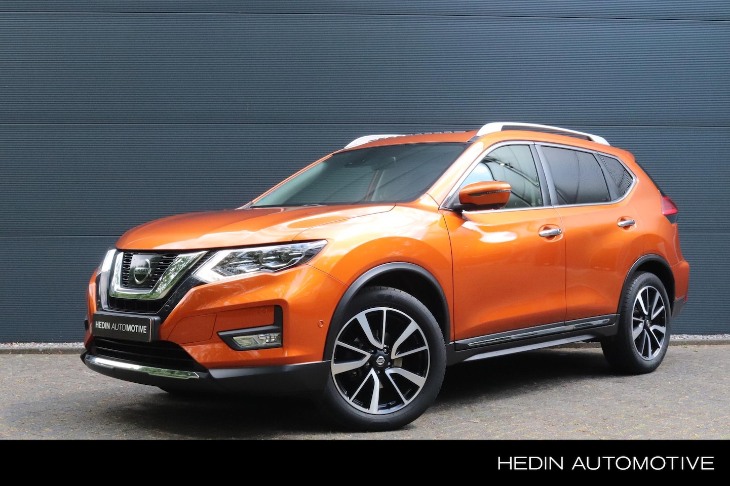 Nissan X-Trail - 1.6 DIG-T Tekna | Panoramadak | Leder | 360 Camera | Trekhaak - AutoWereld.nl