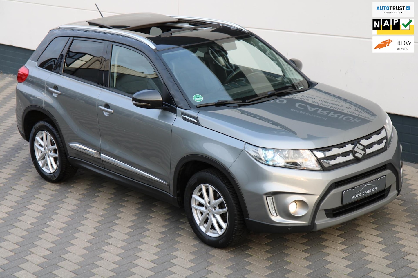 Suzuki Vitara - 1.6 Exclusiv Pano Navi Camera dealer onderhoud - AutoWereld.nl
