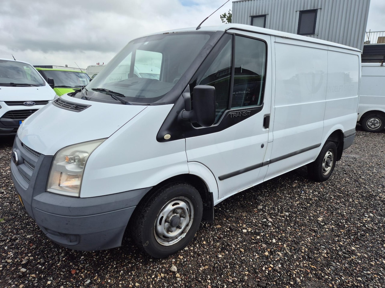 Ford Transit - 260S 2.2 TDCI Economy Edition 260S 2.2 TDCI Economy Edition - AutoWereld.nl