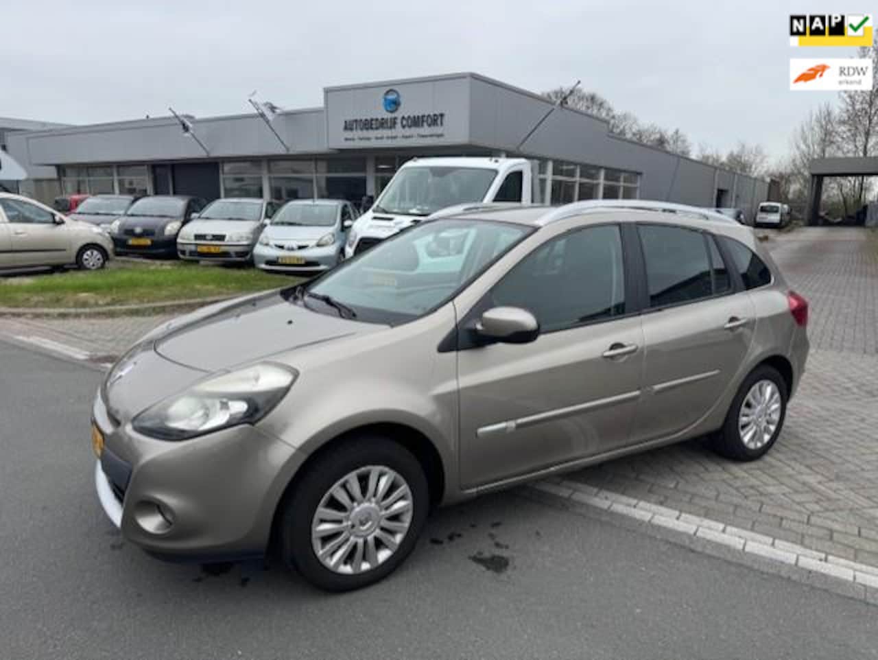 Renault Clio Estate - 1.2 TCE Collection 1.2 TCE Collection - AutoWereld.nl