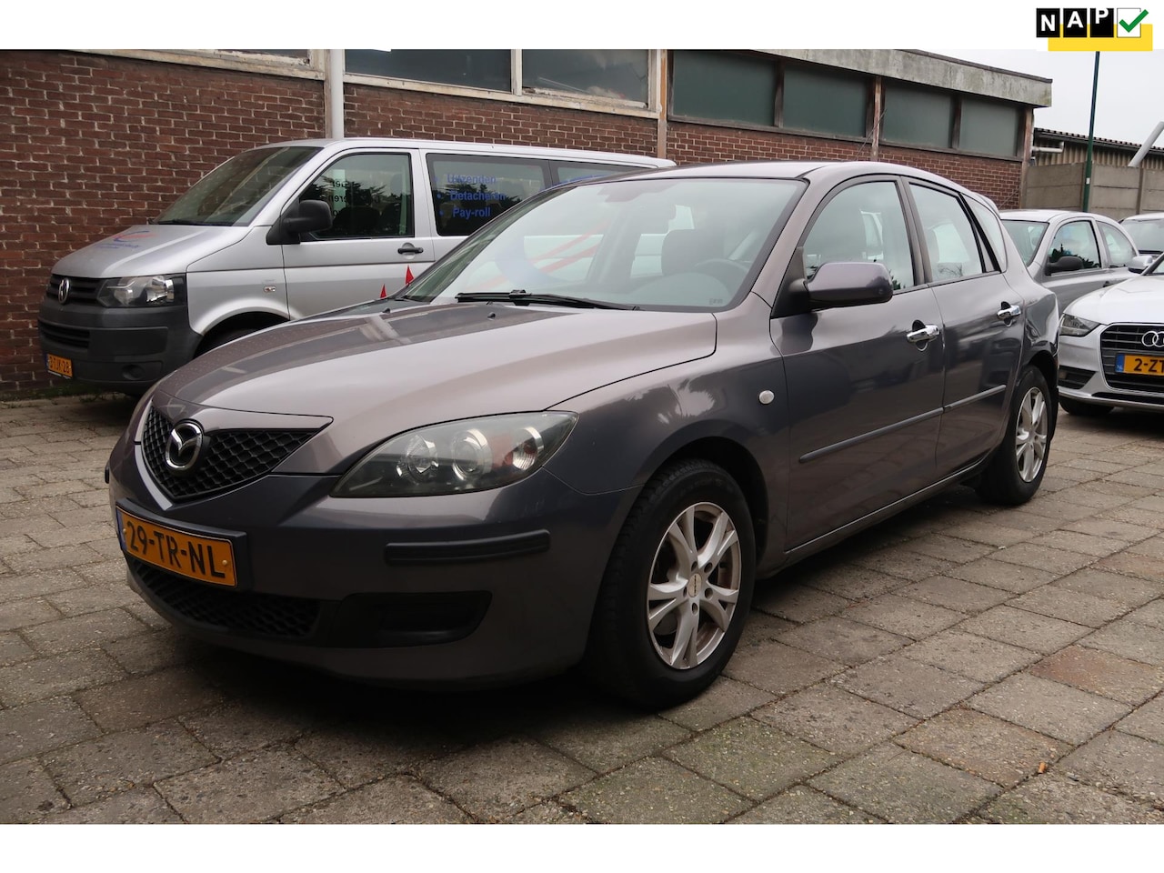 Mazda 3 - 1.6 S-VT Touring 1.6 S-VT Touring, AIRCO, LM VELGEN, STUURBEDIENING, 4 ELEKTRISCHE RAMEN + SPIEGELS. - AutoWereld.nl
