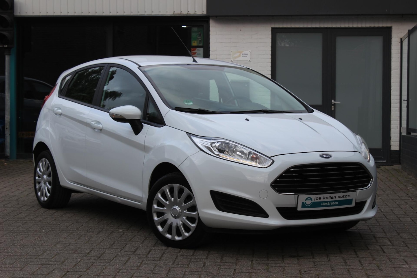 Ford Fiesta - 1.0 Style Airco, Tech Pack, Navigatie, Bluetooth, Rijklaar. - AutoWereld.nl