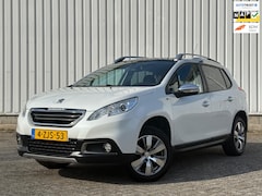 Peugeot 2008 - 1.2 PureTech Style 2e Eigenaar, Trekhaak, Navi, Pano, ClimateControl, CruiseControl, PDC,