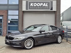 BMW 5-serie - 520d High Executive Edition | Schuifdak | Virtual | Keyless | Dealer onderhouden |