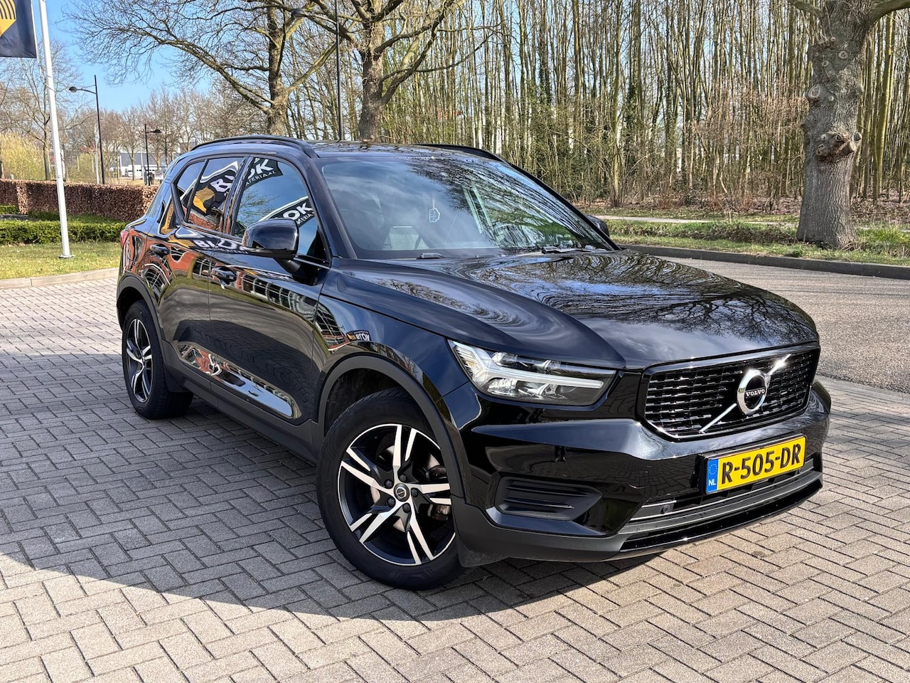 Volvo XC40 - 2.0 D4 AWD R-Design - AutoWereld.nl