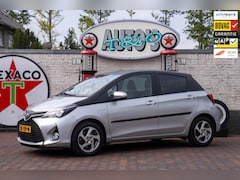 Toyota Yaris - 1.5 Hybrid Trend Bi-Tone 2e Eig 47.200 km +NAP NL