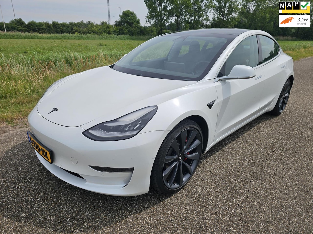 Tesla Model 3 - Performance AWD 75 kWh - AutoWereld.nl