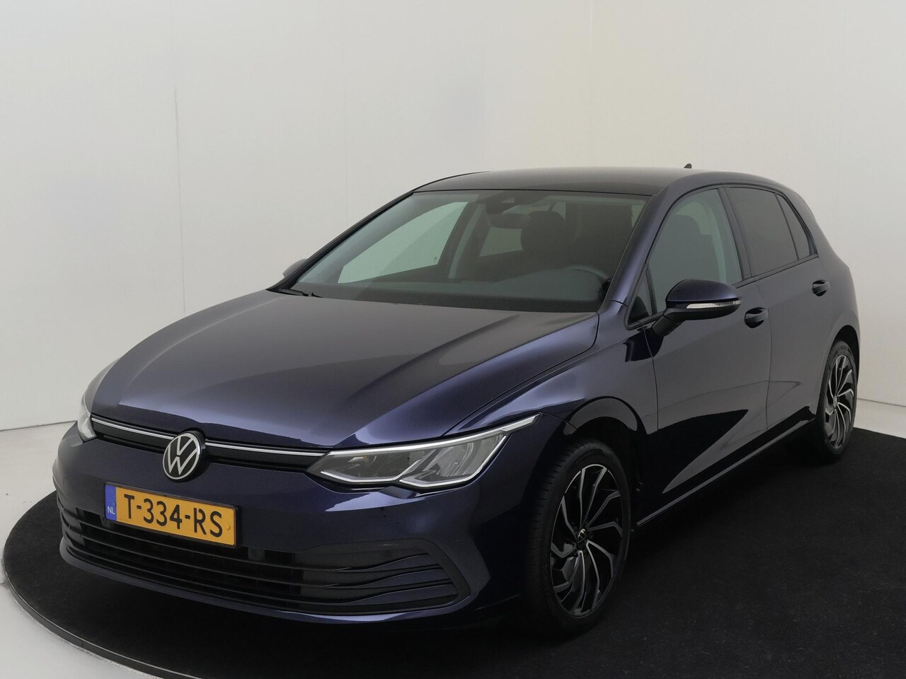 Volkswagen Golf - 1.0 TSI Life Business | Achteruitrijcamera | Stoel- en stuurwielverwarming | Dodehoek dete - AutoWereld.nl