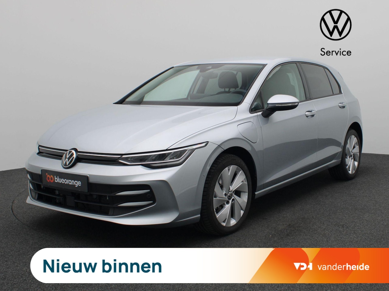 Volkswagen Golf - 1.5 eHybrid Life Edition 204PK DSG Adaptieve Cruise Controle, Navi via Apple Carplay/Andro - AutoWereld.nl