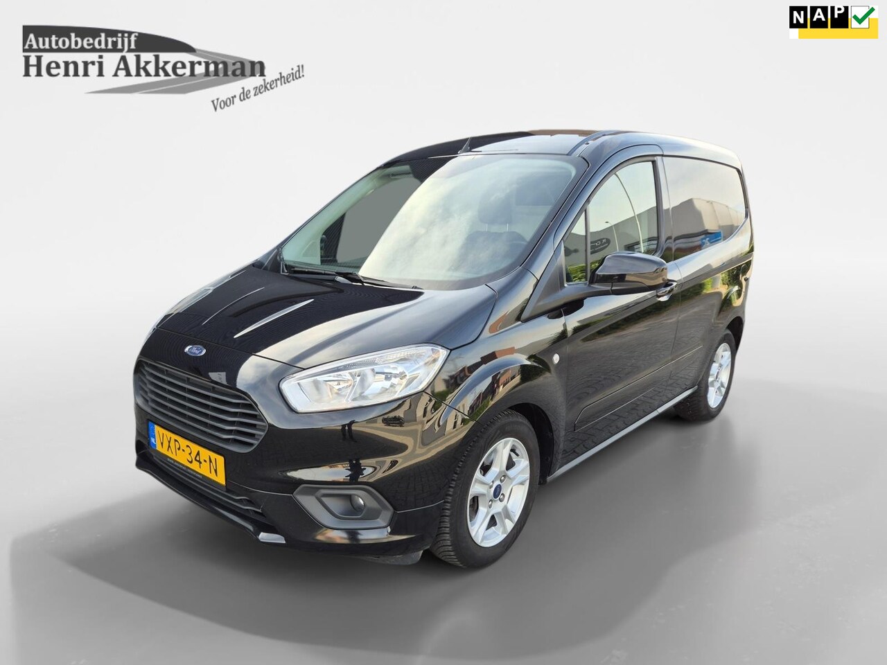 Ford Transit Courier - 1.5 TDCI Limited Duratorq S&S - AutoWereld.nl