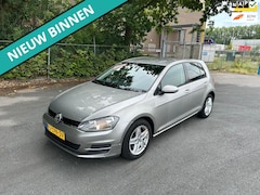 Volkswagen Golf - 1.2 TSI Trendline RIJDT EN SCHAKELT GOED