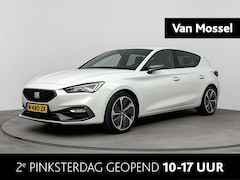 Seat Leon - 1.0 eTSI FR Business Intense 110PK | Automaat | Wegklapbare Trekhaak | Keyless | Virtual C