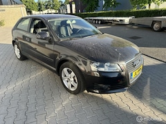 Audi A3 - 1.4 TFSI Attraction Pro Line