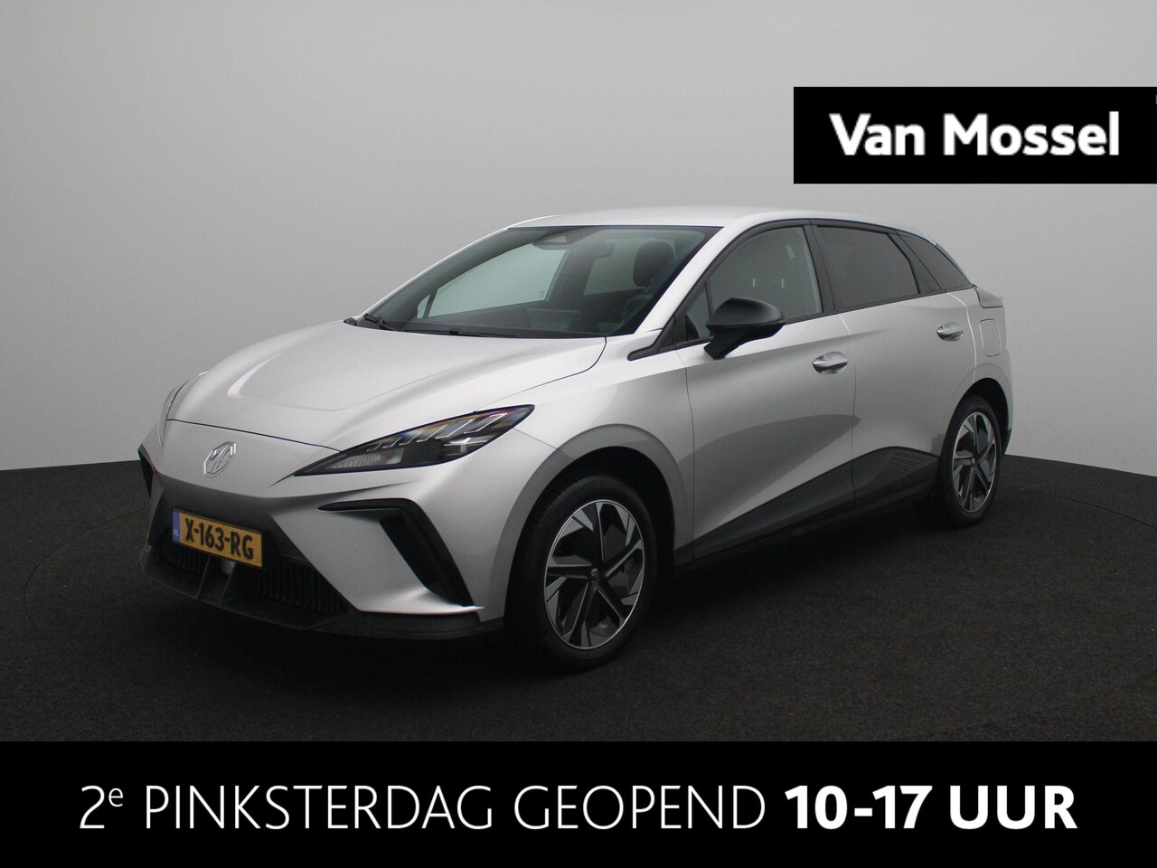 MG MG4 Electric - Comfort 64 kWh | Navi | Apple CarPlay | Led Koplampen | Adaptive Cruise Control | Getint G - AutoWereld.nl