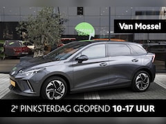 MG MG4 Electric - Luxury 64 kWh 4 Luxury 64 kWh 435 KM WLTP | Navi | Warmtepomp | 360 Camera | Stoel+ Stuurv