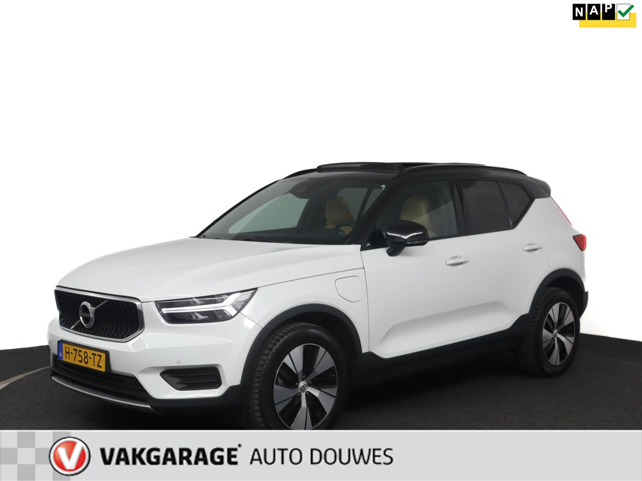 Volvo XC40 - 1.5 T5 Twin Engine Inscription |NL Auto|Plug In|Leer|Pano Dak|Automaat - AutoWereld.nl
