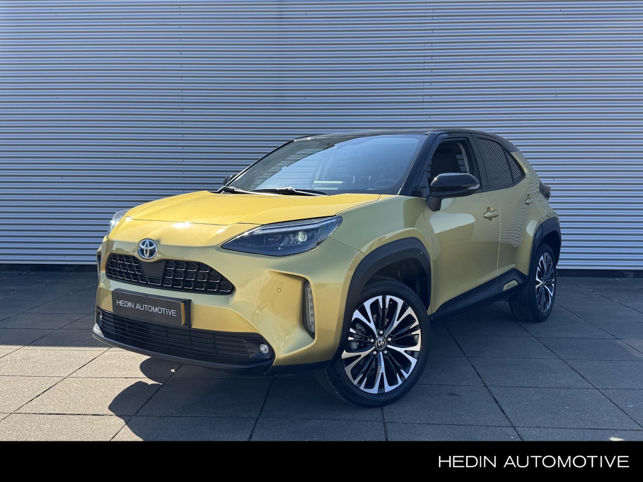 Toyota Yaris Cross - 1.5 Hybrid Executive | Navigatie | Camera | Ad. cruise control | Sportstoelen+Stoelverw. | - AutoWereld.nl