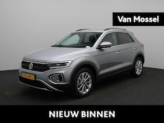 Volkswagen T-Roc - 1.0 TSI Life Business | Navigatie | Parkeersensoren voor/achter | Stoelverwarming | Camera