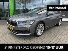 Skoda Superb Combi - 1.5 TSI MHEV First Edition | Demonstratievoertuig | Panoramisch schuifkanteldak | ACC