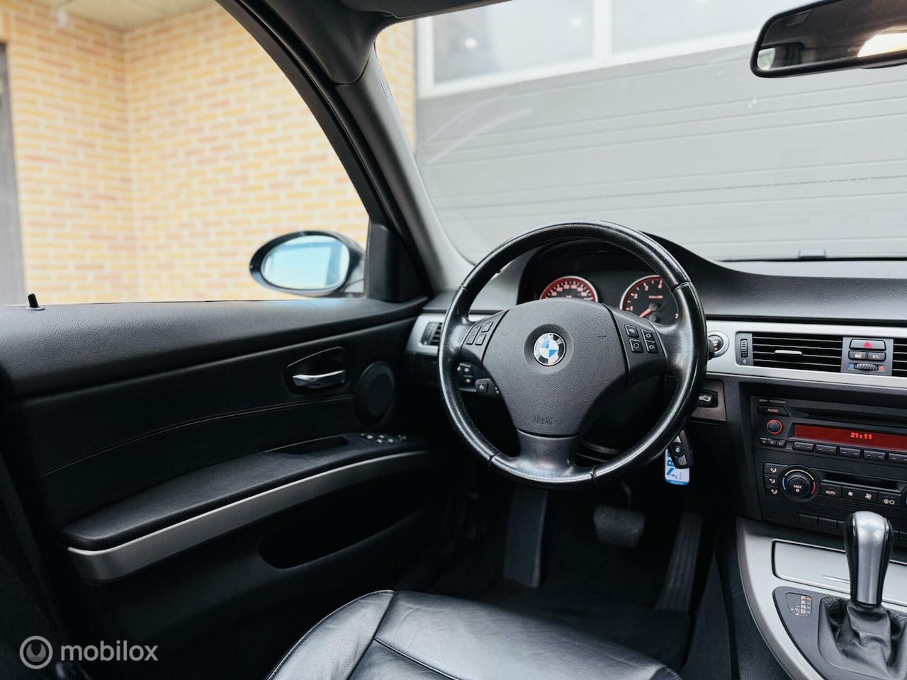 BMW 3-serie Touring - 325Xi 4X4|Executive|Automaat|Leer|Cruis| - AutoWereld.nl
