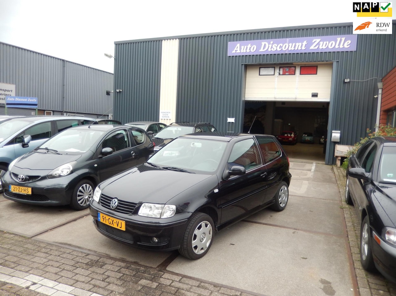 Volkswagen Polo - 1.4-16V Trendline 1.4-16V Trendline - AutoWereld.nl