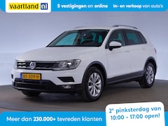 Volkswagen Tiguan - 1.5 TSI Comfortline Business [ Navi Adapt.cruise Climate ]