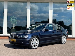 BMW 3-serie - 320i Special Executive AUT. - Origineel NL - NAP - Leder - Clima - PDC - 19 inch