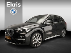 BMW X1 - sDrive20i | LED | Leder | HUD | trekhaak | Schuifdak | Sportstoelen | Keyles go | Chrome l
