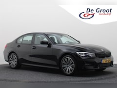 BMW 3-serie - 318i Executive Edition Leer, Sportstoelen, Lane Assist, Apple Carplay, LED, PDC, 18"