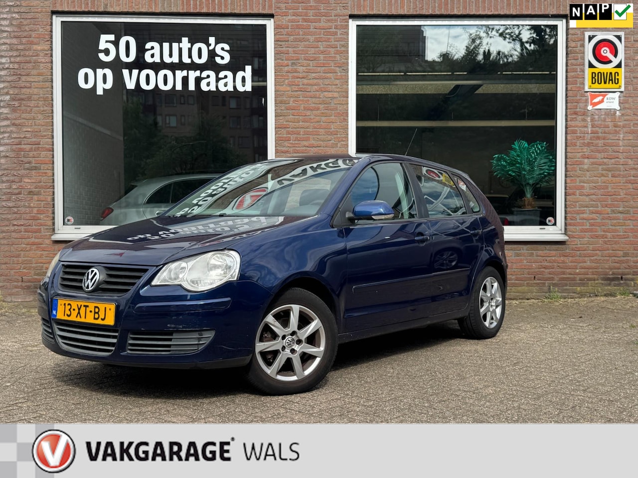 Volkswagen Polo - 1.4-16V OPTIVE | AIRCO | VELGEN | TREKHAAK | 5 DEURS | NAP - AutoWereld.nl