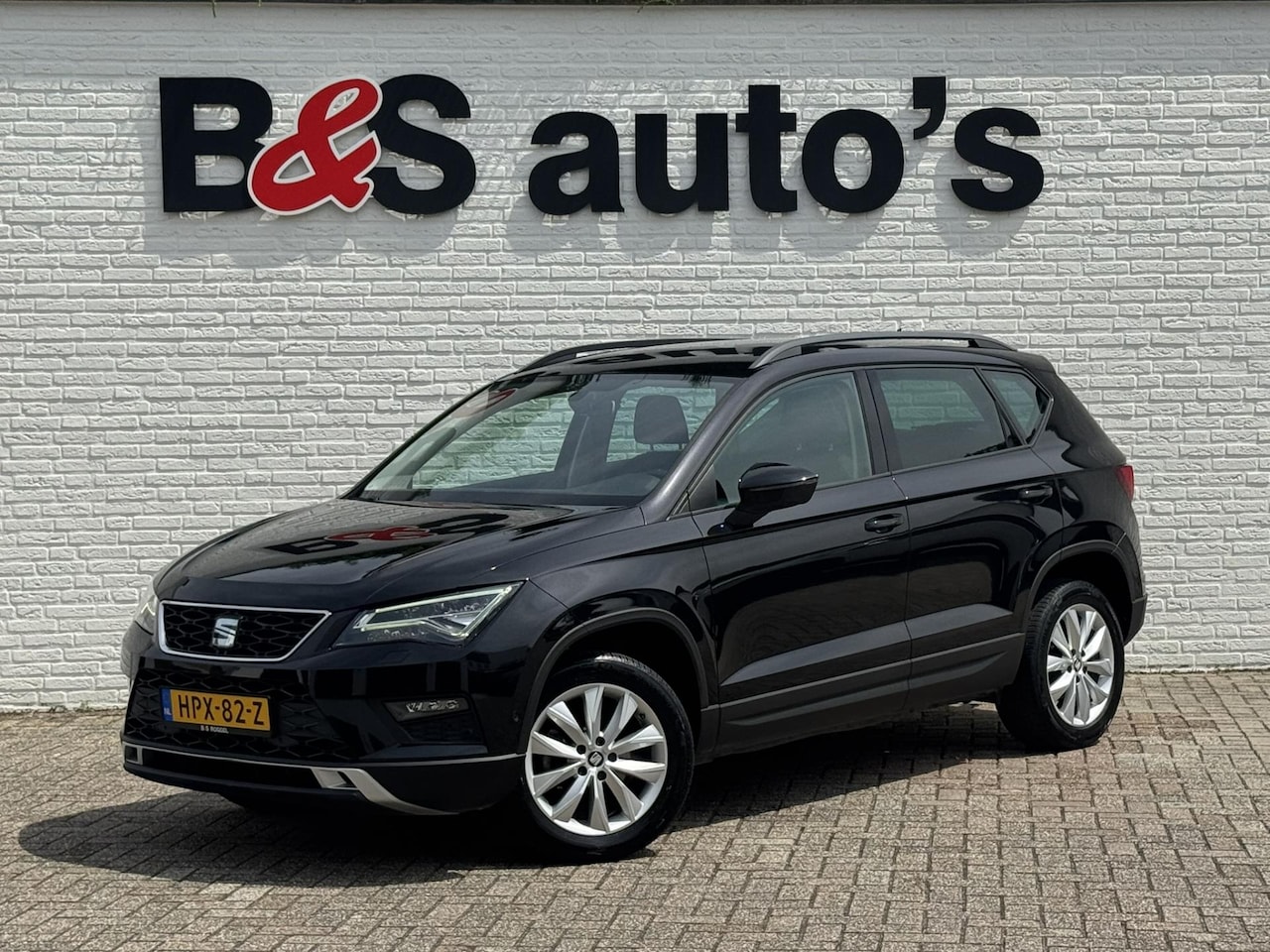 Seat Ateca - 1.5 TSI Style Automaat Trekhaak Navigatie Cruise Clima Led Stoelverwarming - AutoWereld.nl