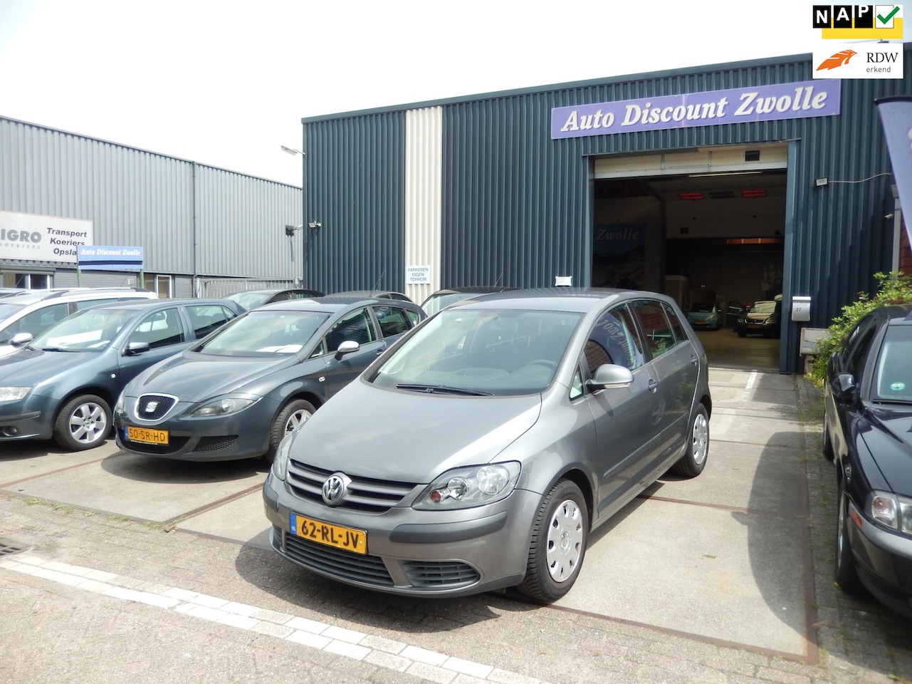 Volkswagen Golf Plus - 1.6 FSI Comfortline Business 1.6 FSI Comfortline Business - AutoWereld.nl