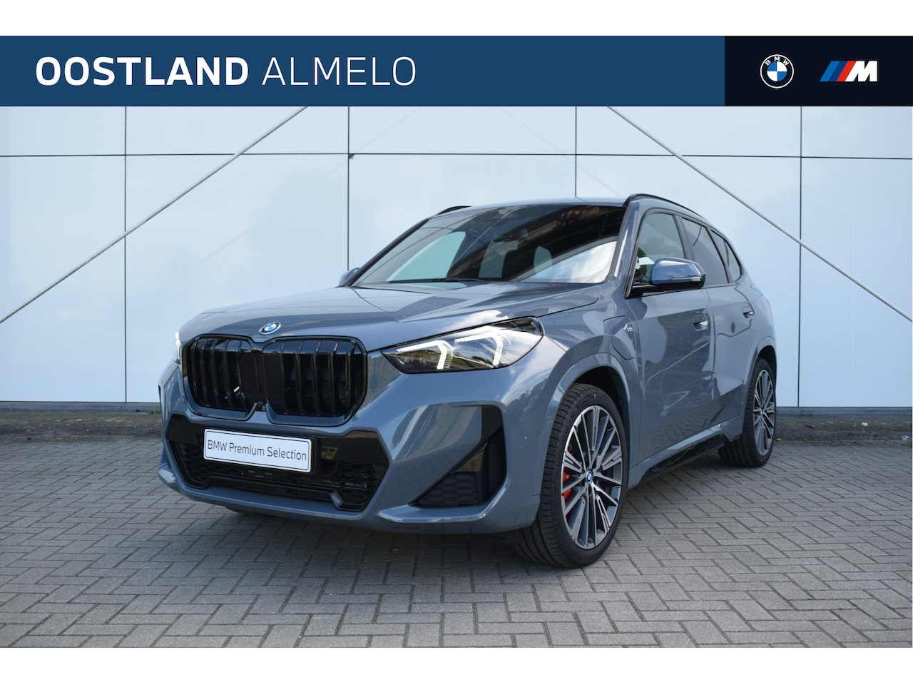 BMW X1 - xDrive25e High Executive M Sport Automaat / Trekhaak / Sportstoelen / Adaptieve LED / M Ad - AutoWereld.nl
