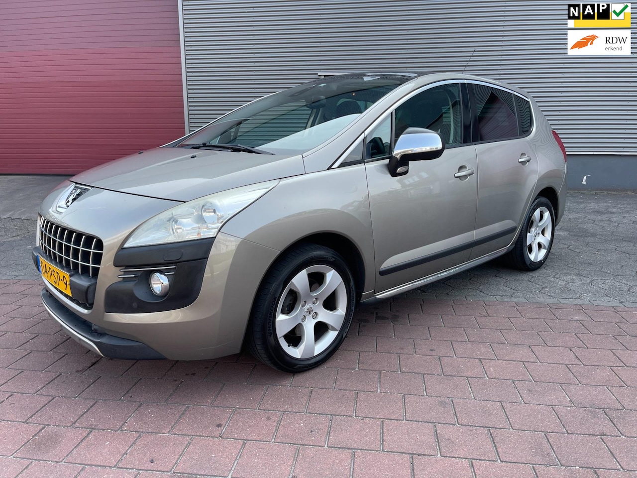 Peugeot 3008 - 1.6 THP Blue Lease Executive 1.6 THP Blue Lease Executive - AutoWereld.nl