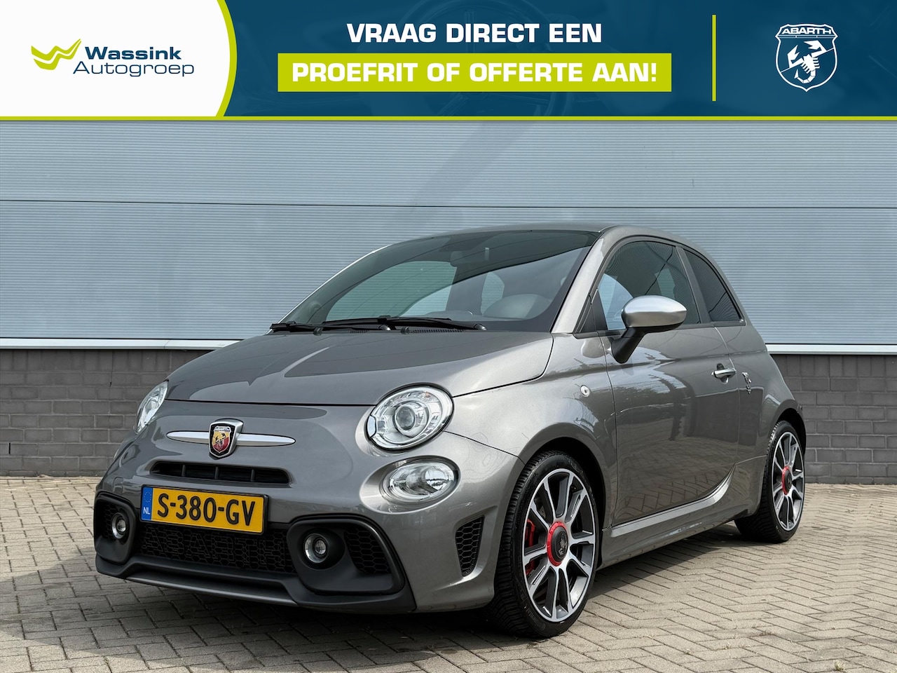 Abarth 595 - 1.4 T-Jet 165pk Automaat Turismo 70th Anniversary Parkeersensoren Achter | Navigatie | Led - AutoWereld.nl