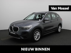 BMW X1 - sDrive18i Executive | LEER | PANO-SCHUIFDAK | NAVIGATIE | CAMERA | STOELVERWARMING
