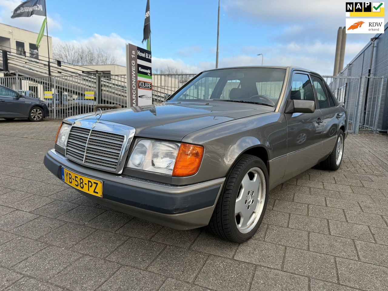 Mercedes-Benz 200-500 (W124) - 200 200 - AutoWereld.nl