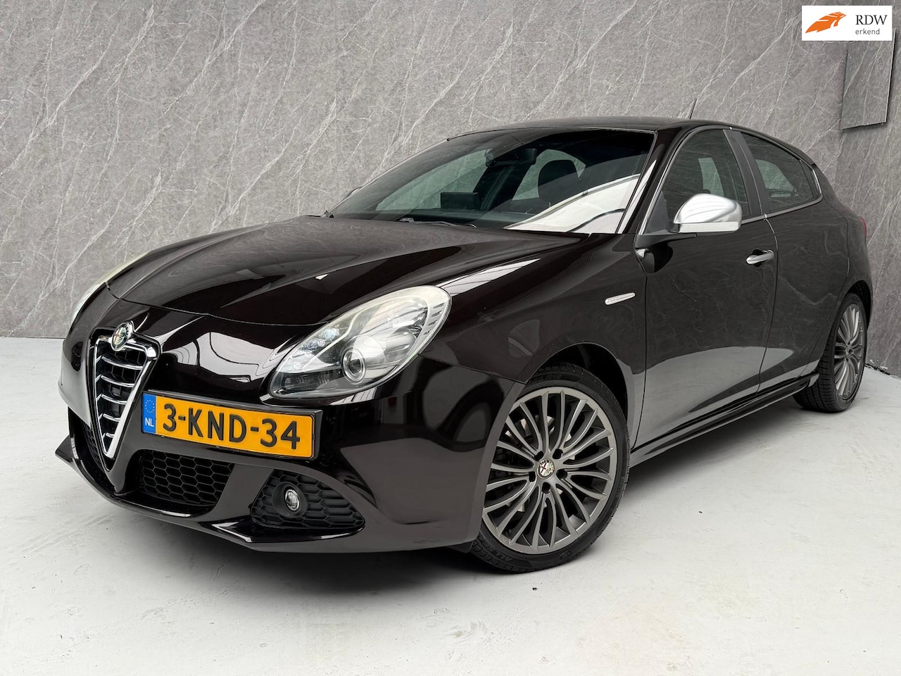 Alfa Romeo Giulietta - 1.4 T Executive / AUT / NAP / Goed Onderhouden / APK - AutoWereld.nl